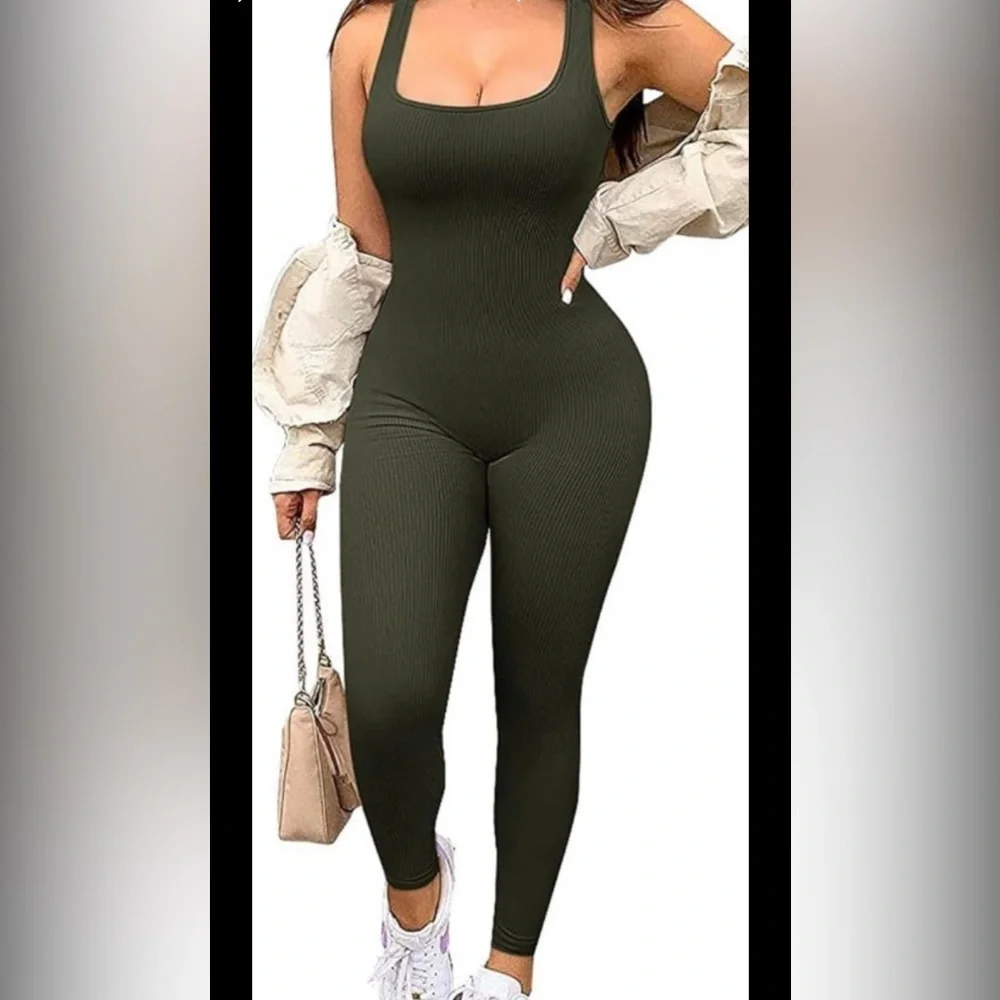 Compression jumpsuit - Picture 5 of 9